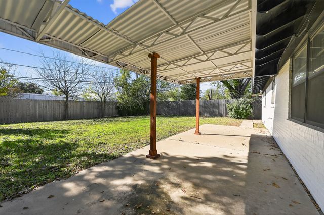 2120 Nottingham Boulevard, Fort Worth, TX 76112