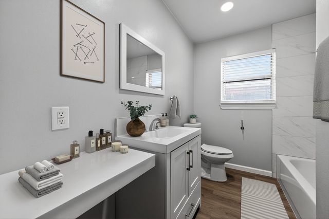 2120 Nottingham Boulevard, Fort Worth, TX 76112