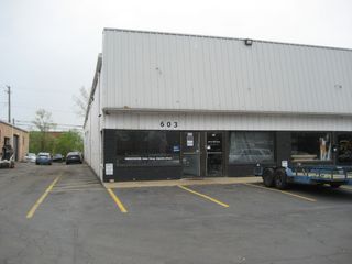 603 W WISE Road, Schaumburg, IL 60193