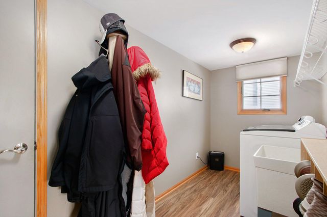 10399 Pike Street, Crown Point, IN 46307