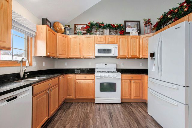 10399 Pike Street, Crown Point, IN 46307