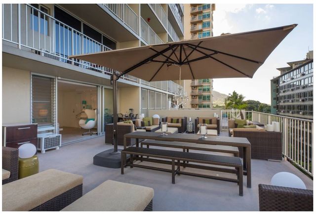 2572 Lemon Road 703, Honolulu, HI 96815