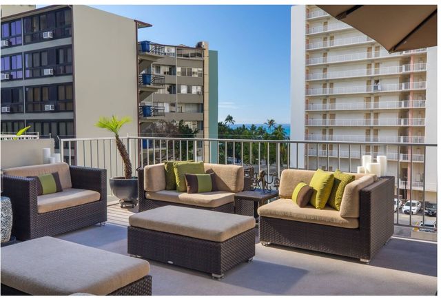2572 Lemon Road 703, Honolulu, HI 96815
