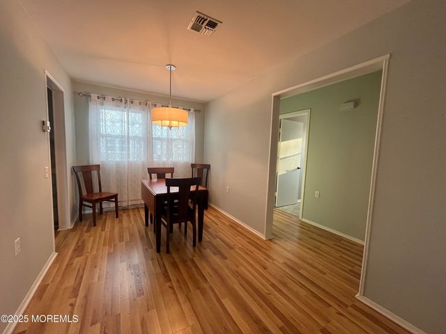 1 Orchard Drive 73, Whiting, NJ 08759