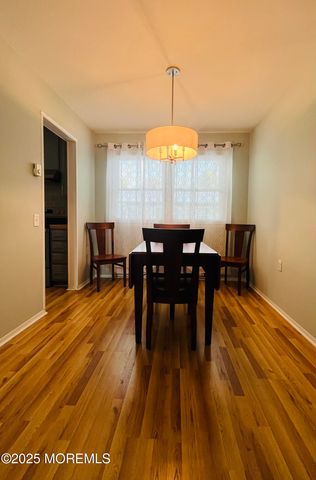 1 Orchard Drive 73, Whiting, NJ 08759