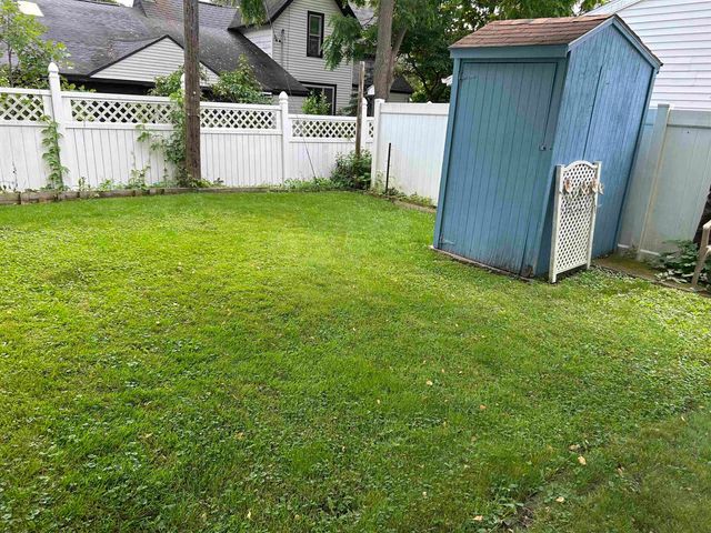 302 N Mackinaw Street, Durand, MI 48429
