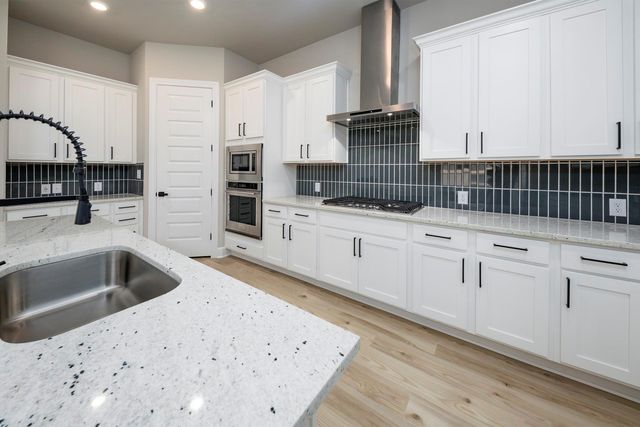 1910 June Lake Lane, Iowa Colony, TX 77583