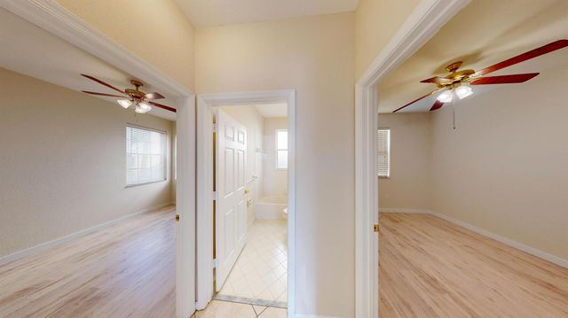 9710 Wyeth Court, Wellington, FL 33414