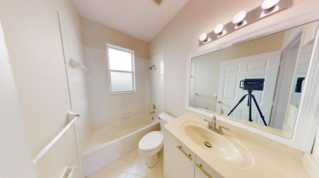 9710 Wyeth Court, Wellington, FL 33414