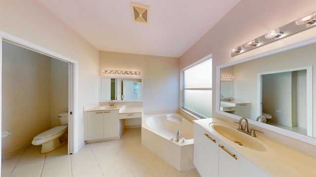 9710 Wyeth Court, Wellington, FL 33414