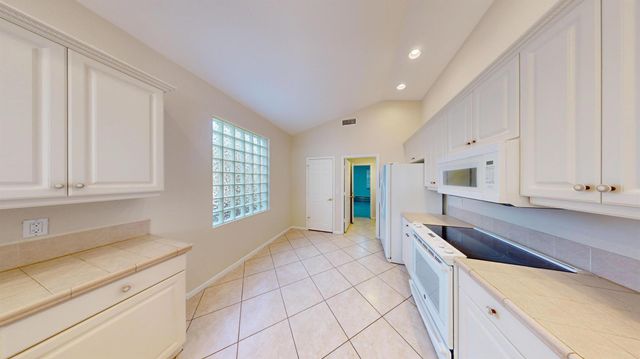9710 Wyeth Court, Wellington, FL 33414