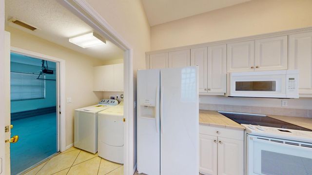 9710 Wyeth Court, Wellington, FL 33414