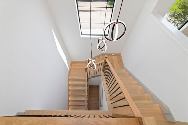 5200 Beech Street, Bellaire, TX 77401