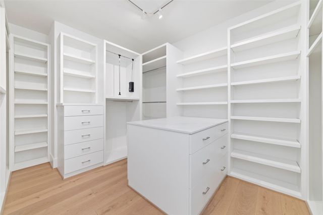 5200 Beech Street, Bellaire, TX 77401