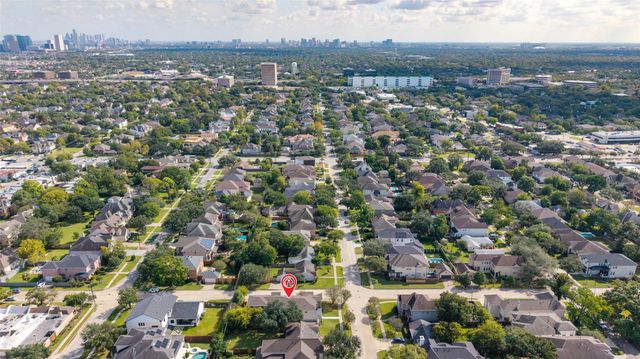 5200 Beech Street, Bellaire, TX 77401