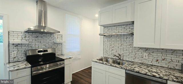 5113 N MARVINE ST, Philadelphia, PA 19141