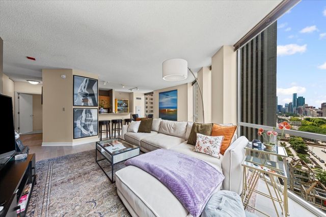 222 N Columbus Drive 1502, Chicago, IL 60601