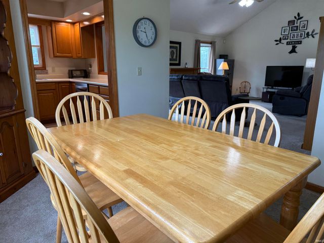 4944 Brumley Road, Newburgh, IN 47630