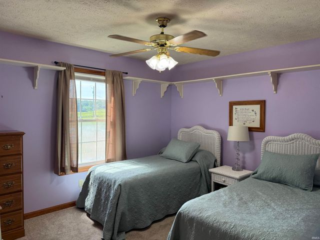 4944 Brumley Road, Newburgh, IN 47630