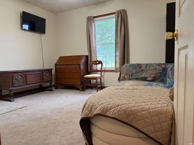 4944 Brumley Road, Newburgh, IN 47630