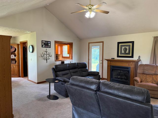 4944 Brumley Road, Newburgh, IN 47630
