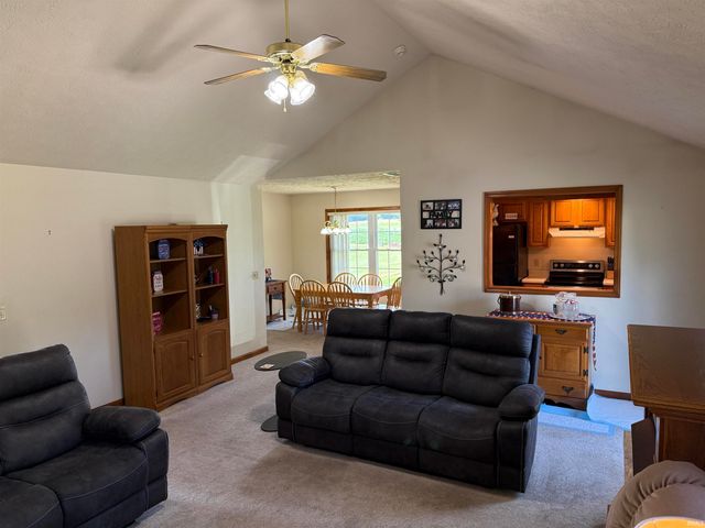 4944 Brumley Road, Newburgh, IN 47630