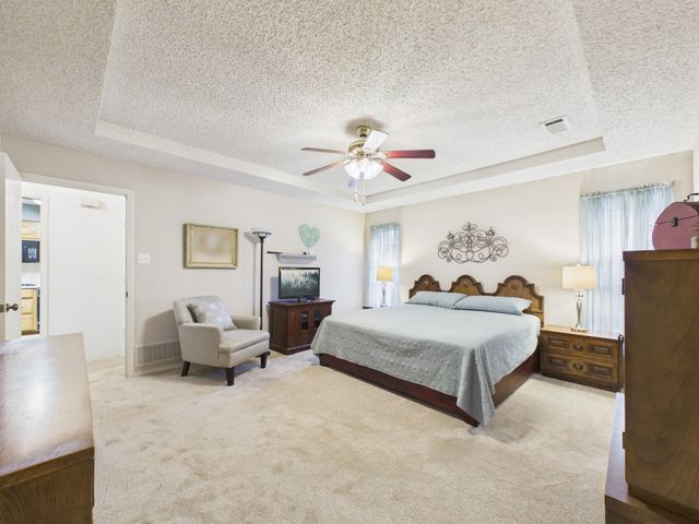 537 Sapling Way, Desoto, TX 75115