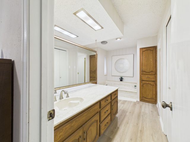 537 Sapling Way, Desoto, TX 75115