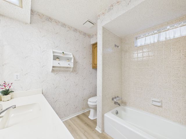 537 Sapling Way, Desoto, TX 75115