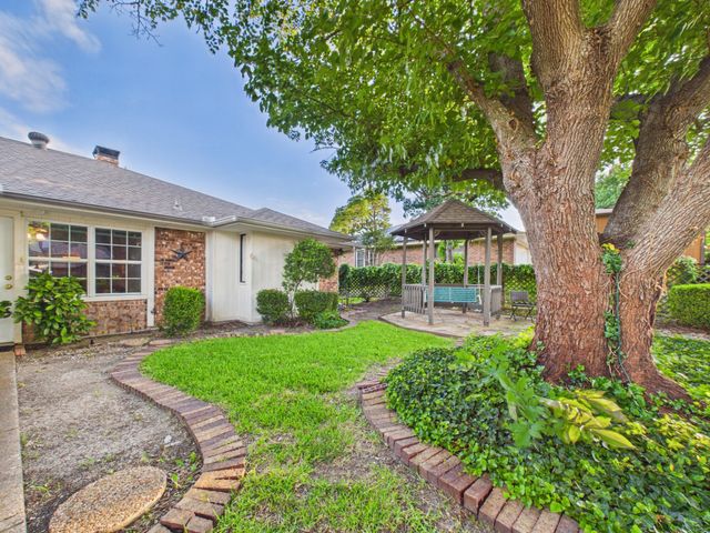 537 Sapling Way, Desoto, TX 75115