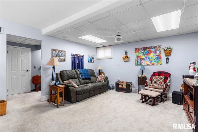 17 CELESTE Court, Springfield, IL 62703