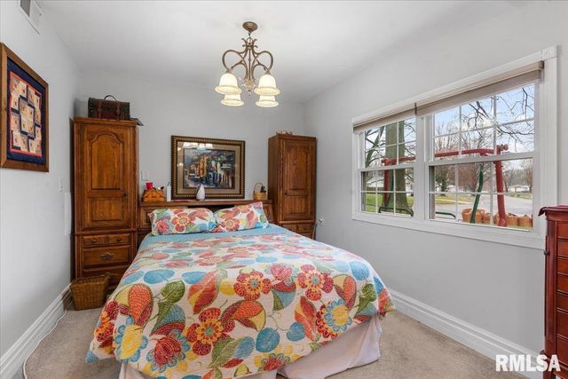 17 CELESTE Court, Springfield, IL 62703