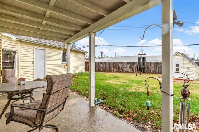 17 CELESTE Court, Springfield, IL 62703