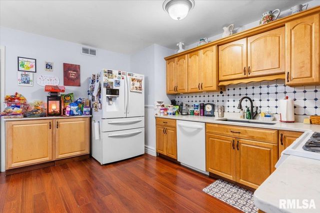 17 CELESTE Court, Springfield, IL 62703