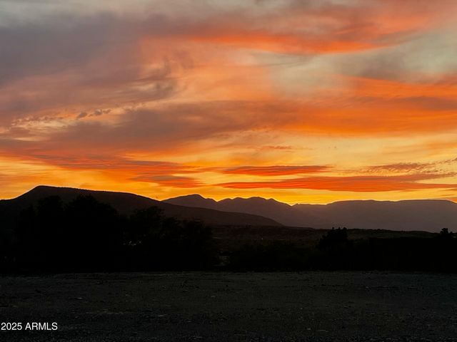 592 W SADDLE CREEK Drive, Camp Verde, AZ 86322