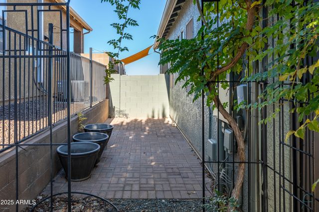 592 W SADDLE CREEK Drive, Camp Verde, AZ 86322