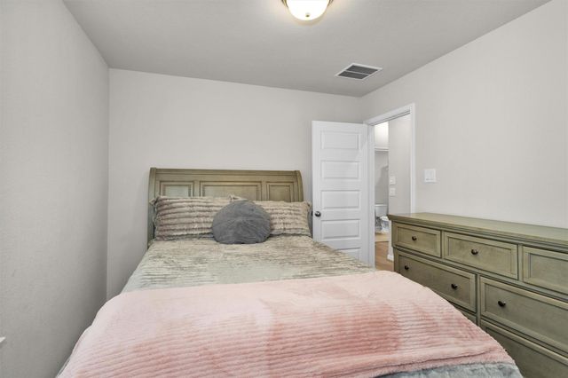 18544 Meadow Point Lane, Montgomery, TX 77316