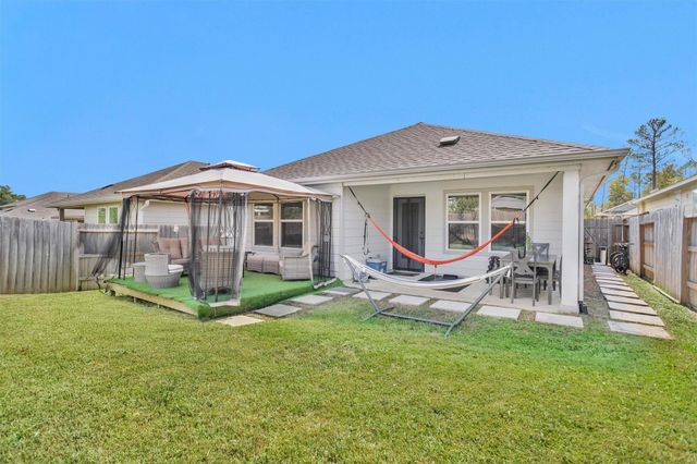 18544 Meadow Point Lane, Montgomery, TX 77316