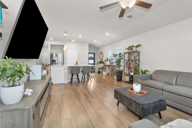 18544 Meadow Point Lane, Montgomery, TX 77316