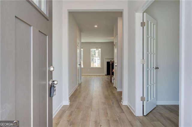 305 Exeter Court, Stockbridge, GA 30281