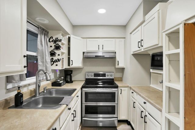 1461 Courtright Road, Columbus, OH 43227