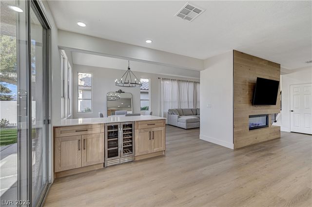 1317 Fox Acres Drive, Las Vegas, NV 89134