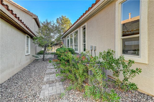 1317 Fox Acres Drive, Las Vegas, NV 89134