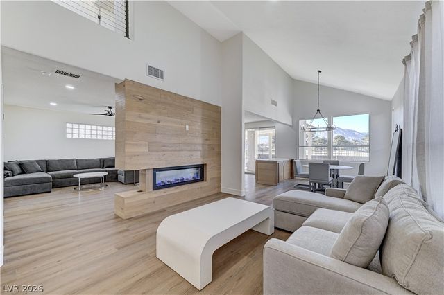 1317 Fox Acres Drive, Las Vegas, NV 89134