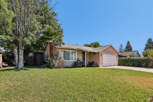 1465 Mathews Way, Sacramento, CA 95822