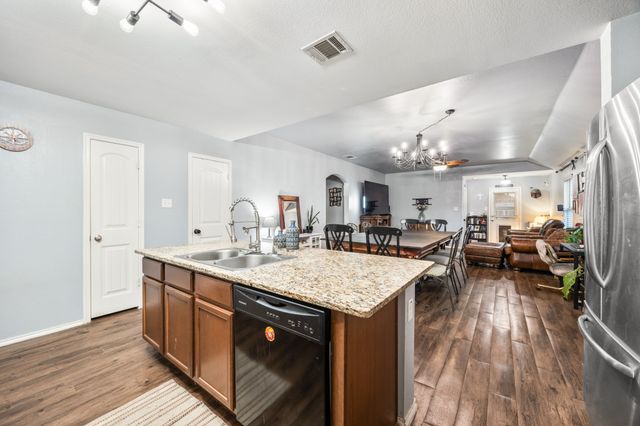 1401 Savannah Ridge Drive, Princeton, TX 75407