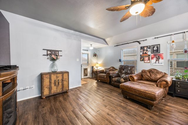 1401 Savannah Ridge Drive, Princeton, TX 75407