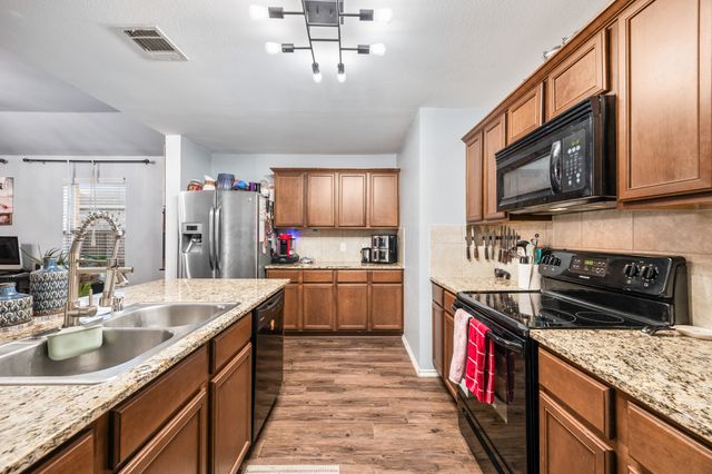 1401 Savannah Ridge Drive, Princeton, TX 75407