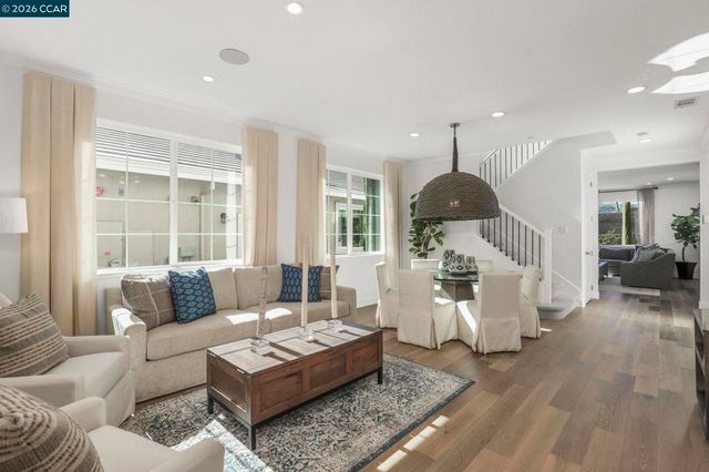 515 Yarrow Dr, Fairfield, CA 94534