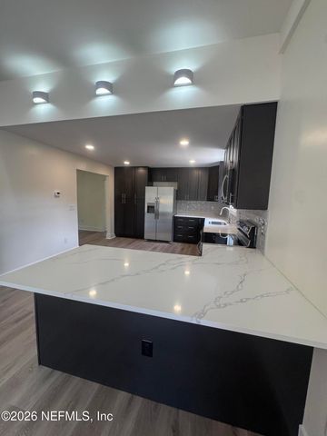 30 W 12TH Street, Jacksonville, FL 32206